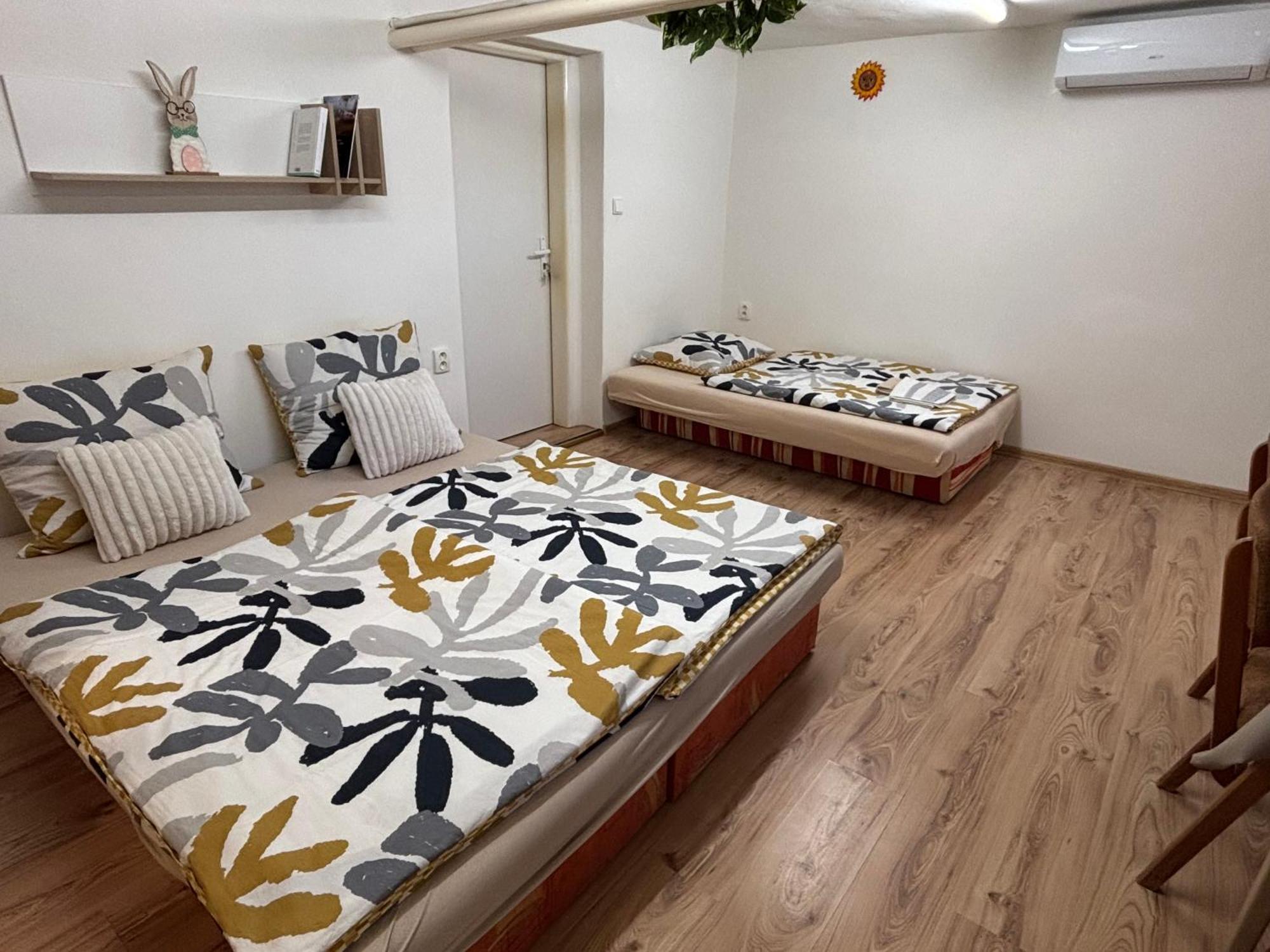 Apartmanovy Dom Grand Štúrovo 외부 사진