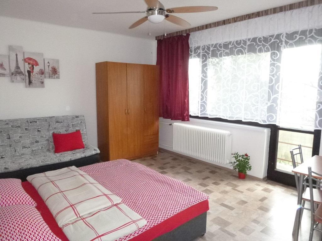 Apartmanovy Dom Grand Štúrovo 외부 사진