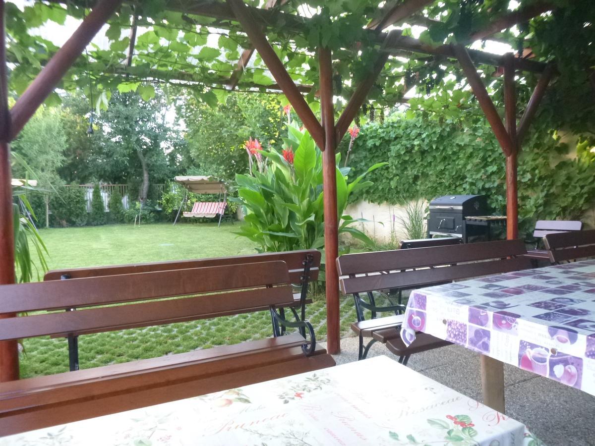 Apartmanovy Dom Grand Štúrovo 외부 사진